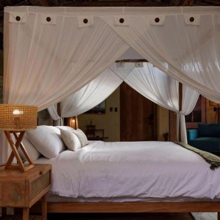 Sumba Lodge Мануел Антонио Екстериор снимка